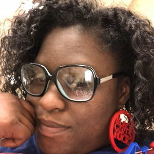 Meet your Posher, Krystal